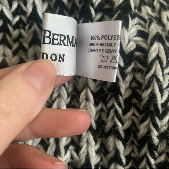 Helene Berman London Chunky Ribbed Knit Pom Pom Scarf Extra Long - Picture 5 of 6